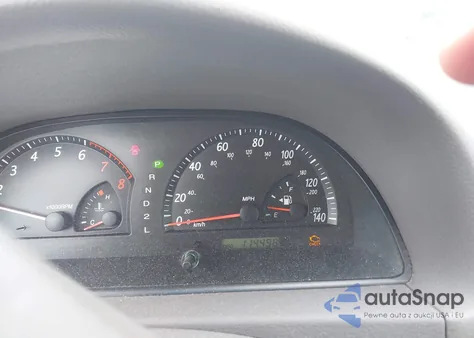 2002 Toyota Camry Le из США, поврежденный, VIN 4T1BE32K22U025242